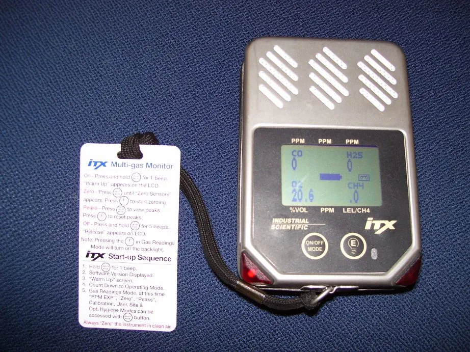 Portable 4-Gas Detector